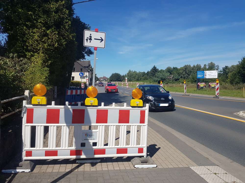Baustelle: Der Braker Weg wird umgebaut. (Fotos: Marlen Grote)